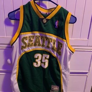 Kevin Durant Super Sonics jersey